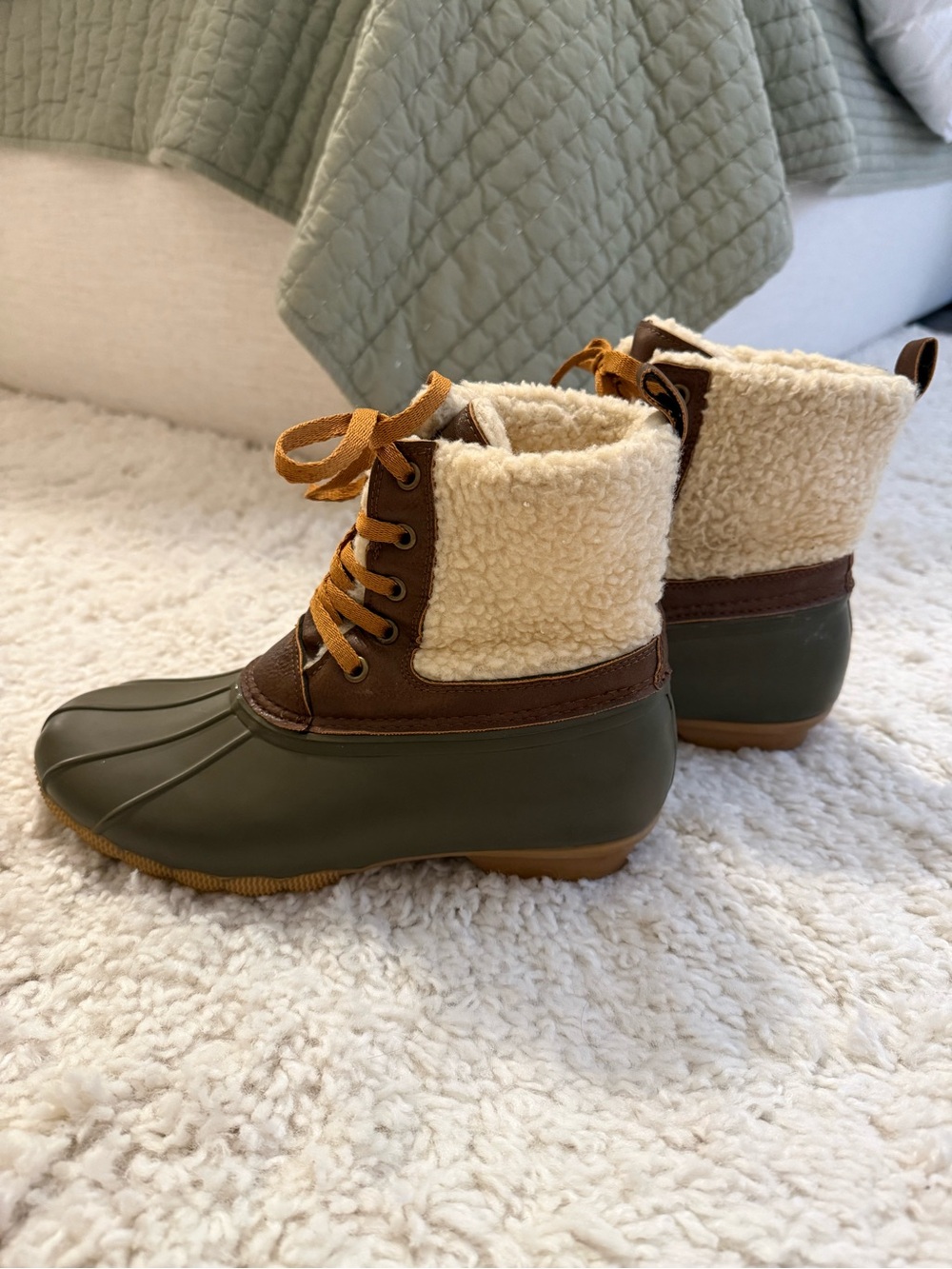 Serra Faux Fur Lined Waterproof Duck Boots Brown Olive Size 7